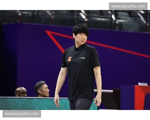 李弘权凭借稳定的侧翼投射能力入选一阵，成为上海队拉开空间的重要战术支点